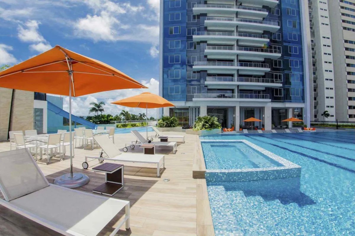 Apartment For Sale in Boulevard Costa del Este
