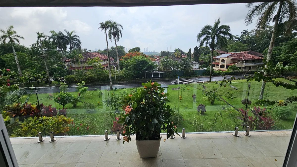 SE VENDE CASA EN ALBROOK