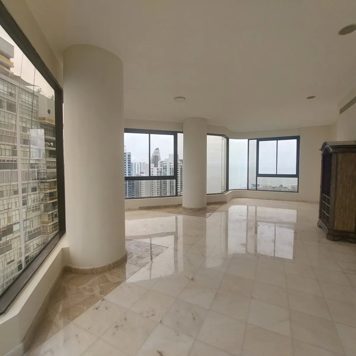 Se vende penthouse en PH Mirage, Paitilla