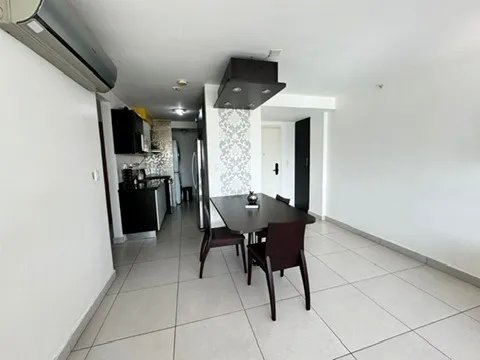 SE ALQUILA APARTAMENTO EN SAN FRANCISCO