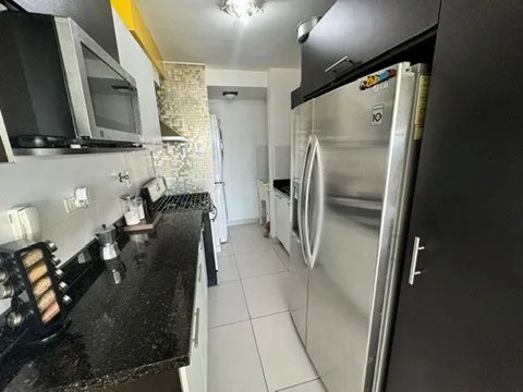 SE ALQUILA APARTAMENTO EN SAN FRANCISCO