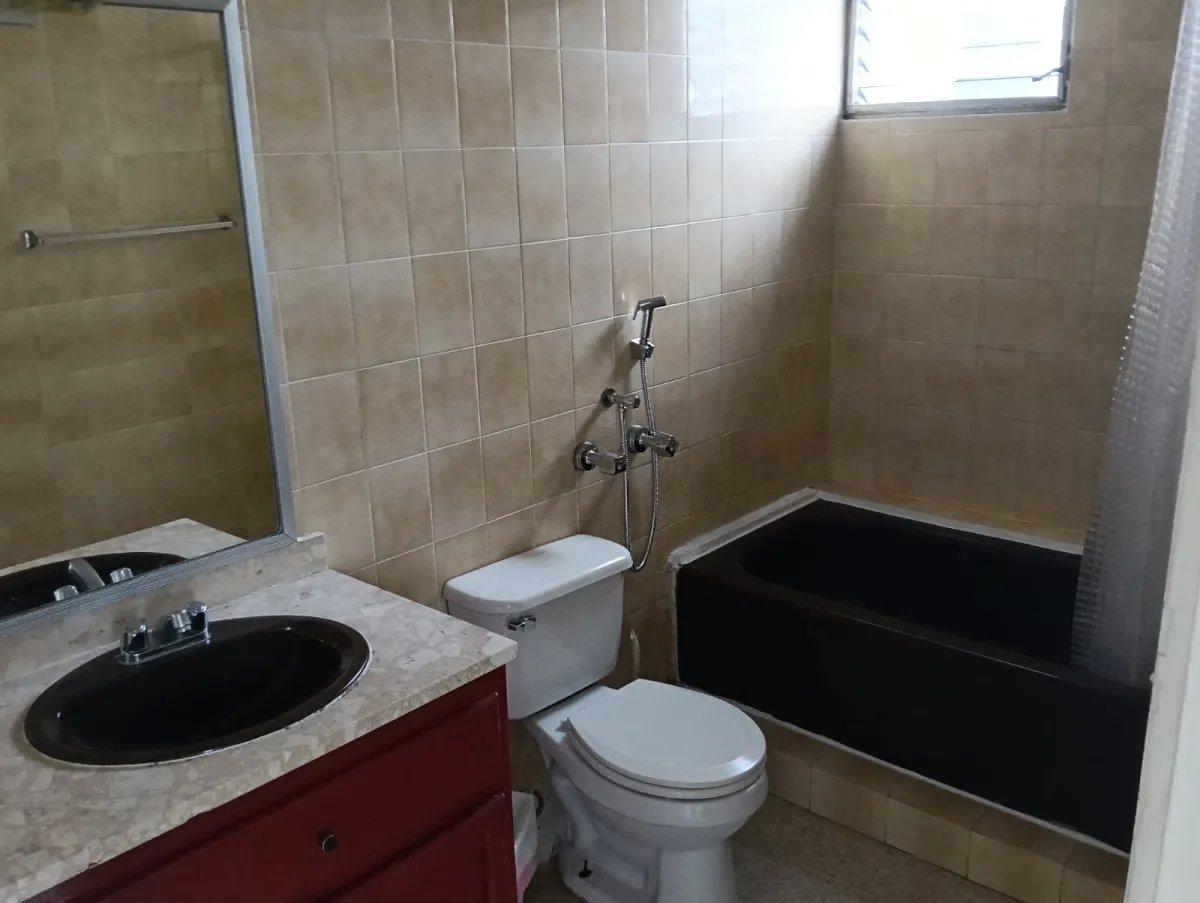 Vendo apartamento en Marbella 2 recamaras mas cbe