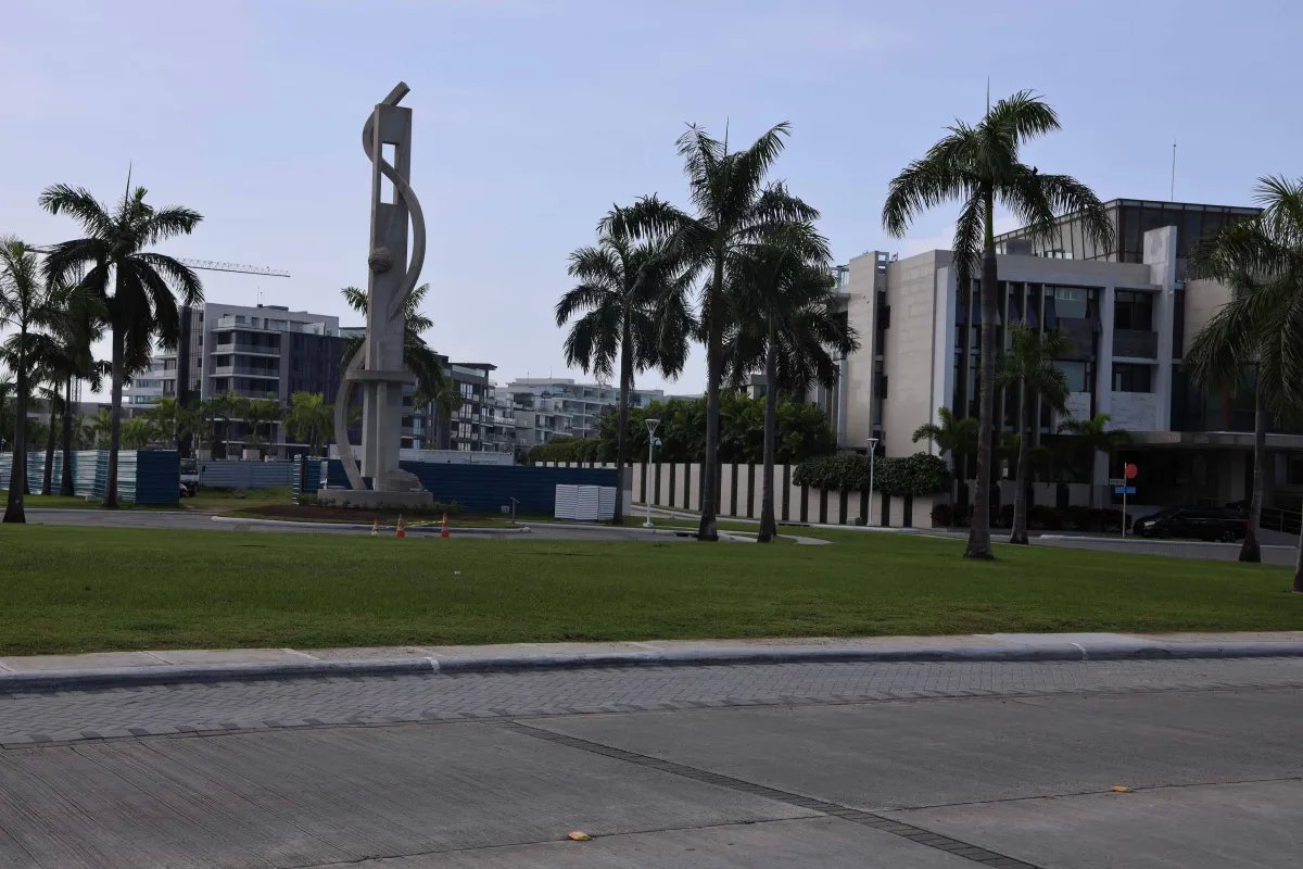 SE VENDE TERRENO EN OCEAN REEF ISLANDS