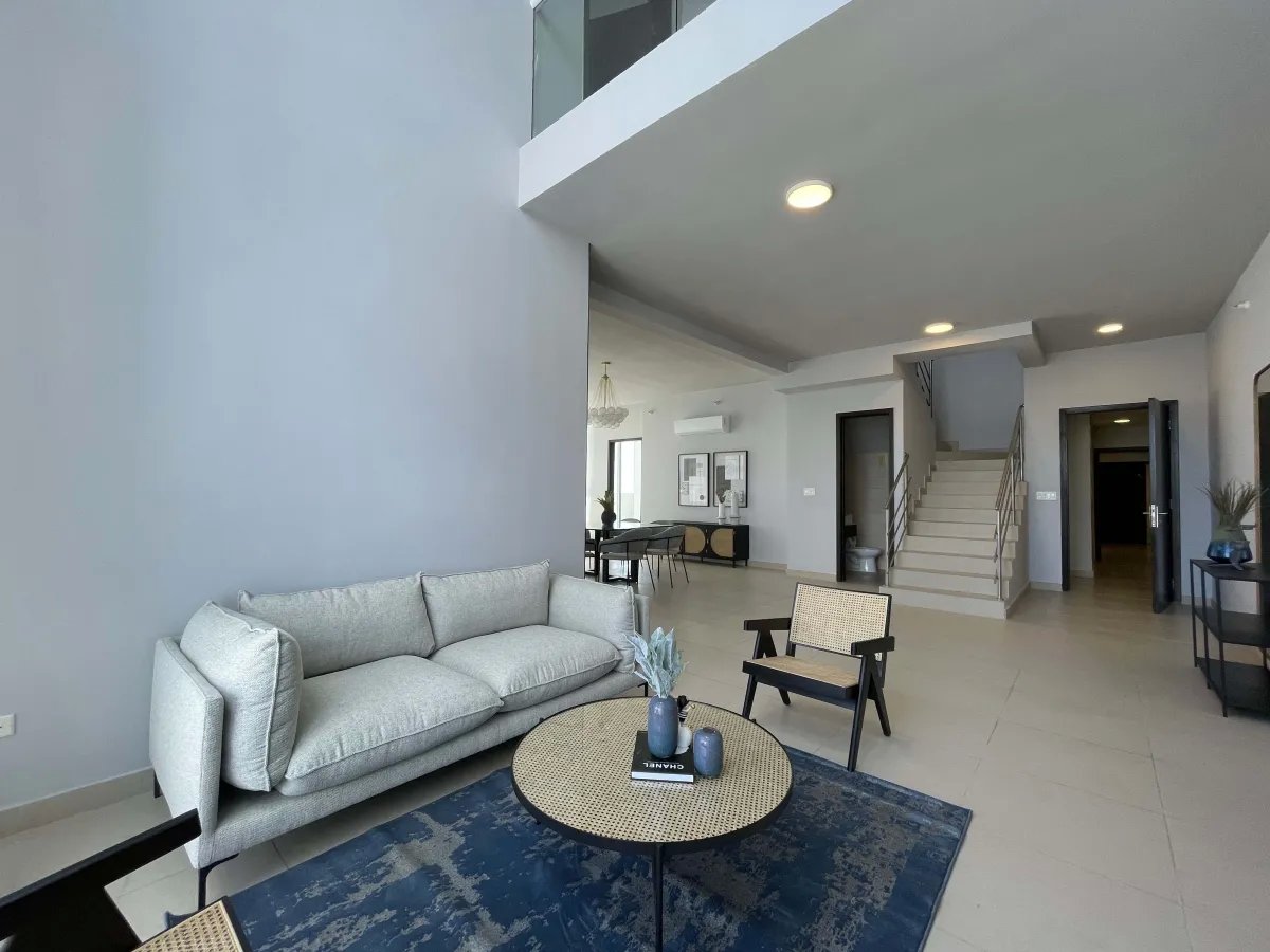 Alquiler de Apartamento Amoblado en Costa Del Este