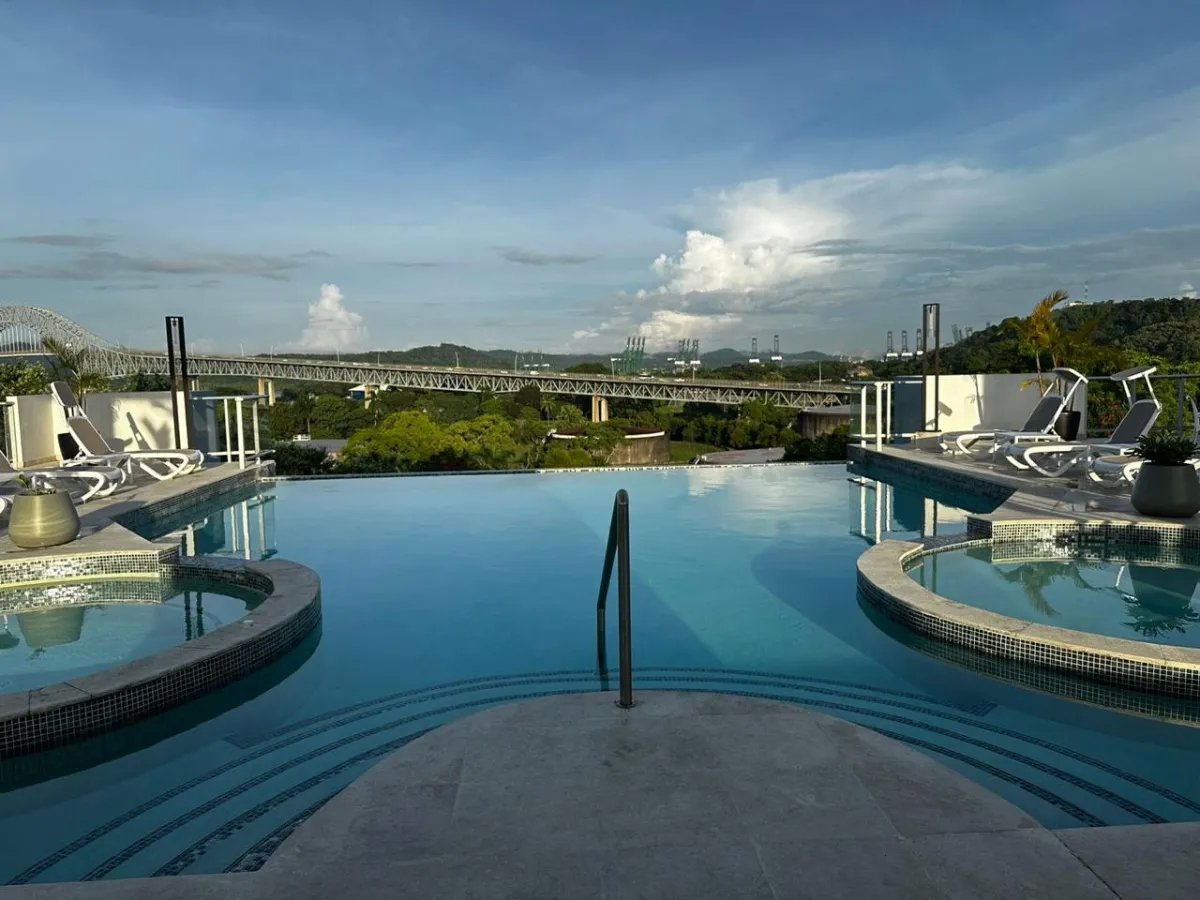 Venta de apartamento en PH The Bridge, Amador