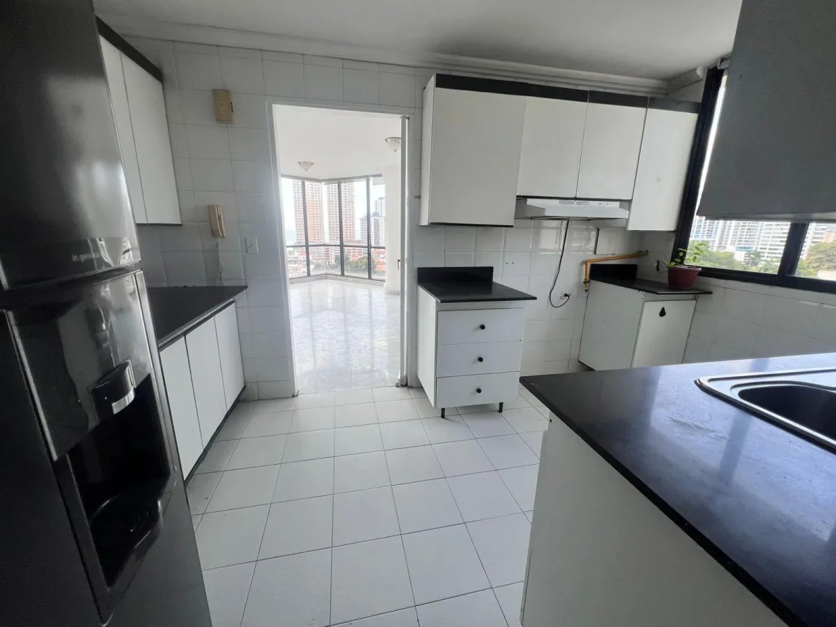 Apartment For Sale in Bella Vista