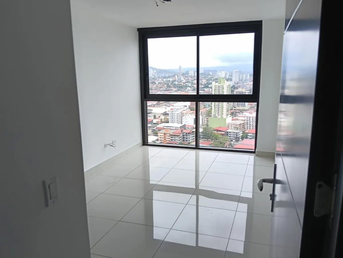 Vendo lujoso y amplio apartamento de 3 recámaras en el Cangrejo