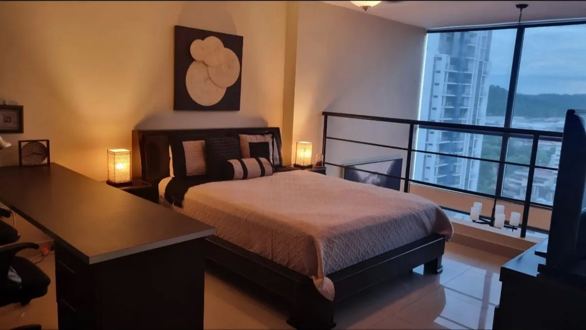Se Alquila hermoso apartamento en El Cangrejo PH Vitro
