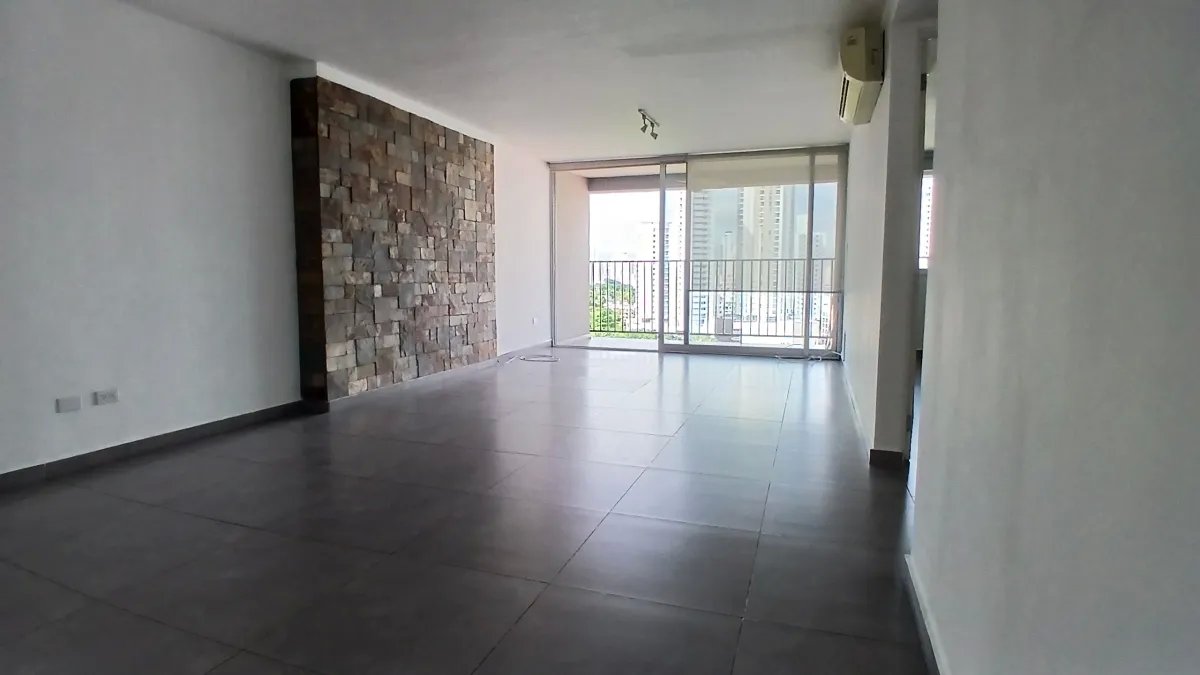 Venta de Apartamento en Parque Omar PH Terrazas