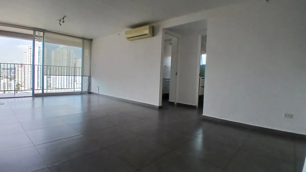 Venta de Apartamento en Parque Omar PH Terrazas