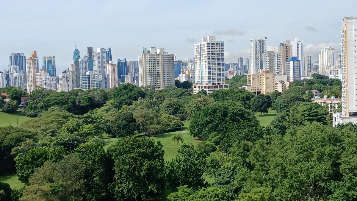 Venta de Apartamento en Parque Omar PH Terrazas
