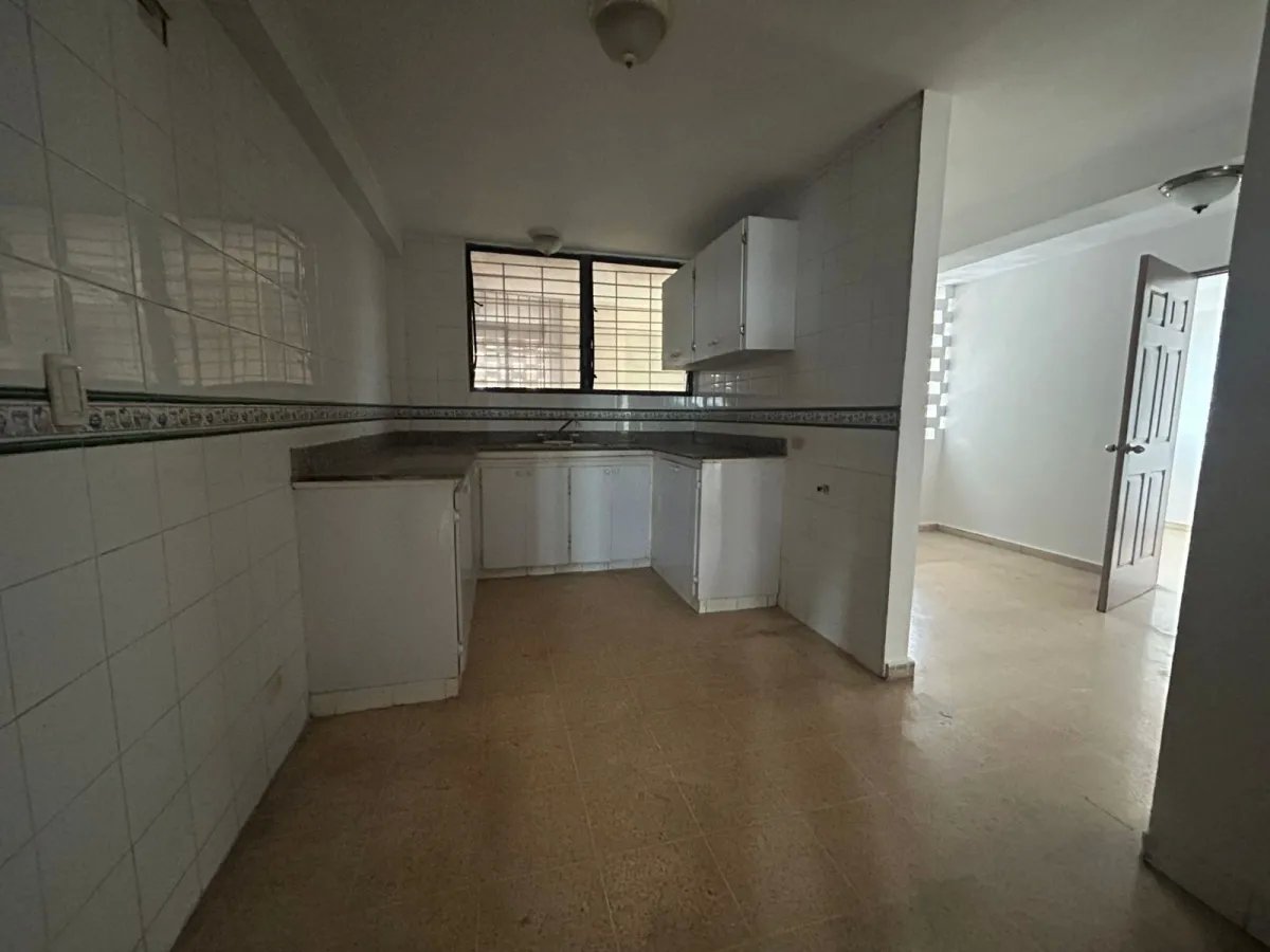 Venta de apartamento en PH Oritela
