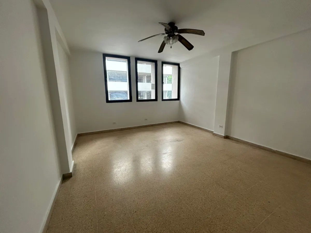 Venta de apartamento en PH Oritela