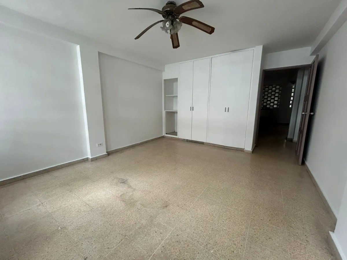 Venta de apartamento en PH Oritela