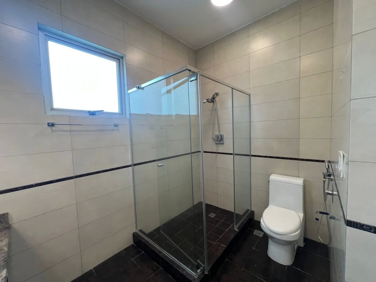 Venta de apartamento en PH. Titanium, Costa del Este