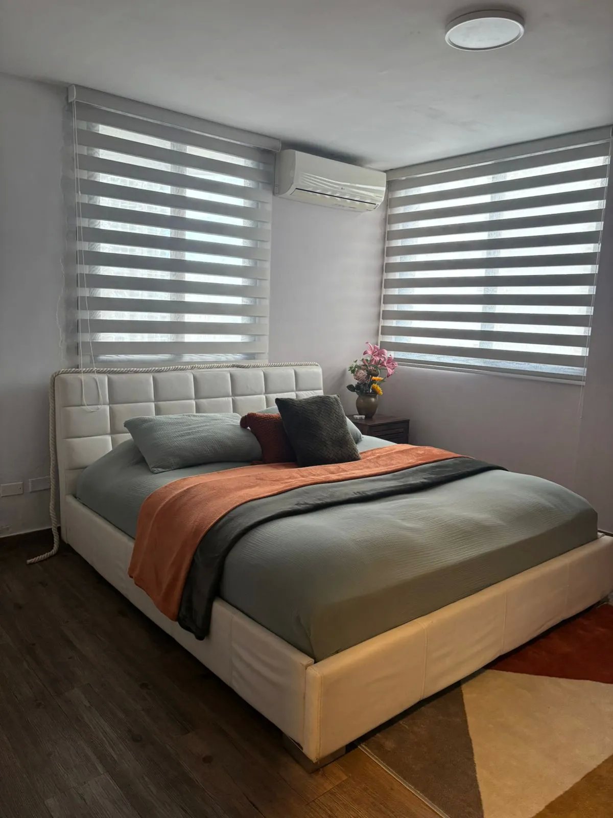 SE VENDE HERMOSO APARTAMENTO EN P.H. SKY VIEW
