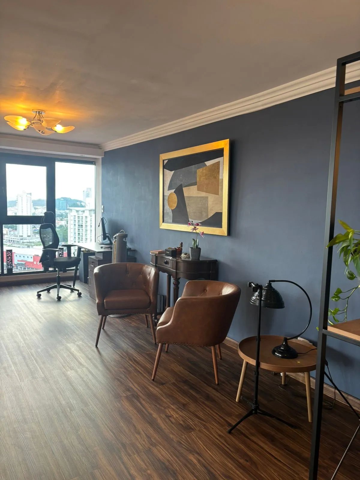 SE VENDE HERMOSO APARTAMENTO EN P.H. SKY VIEW