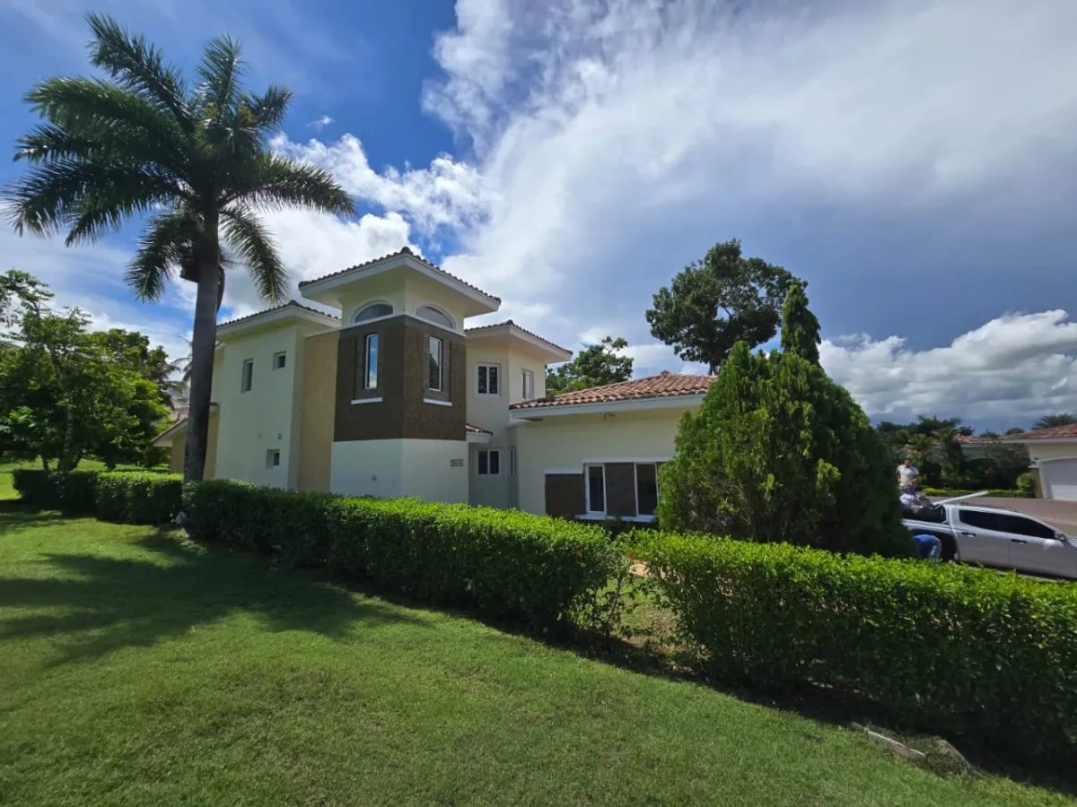 Venta de Casa en PH Tucán Country Club & Resort  Arraiján