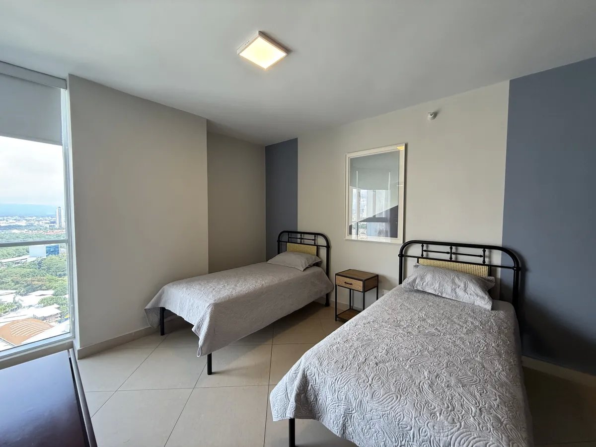 Venta de Apartamento en PH Country Club  Costa del Este