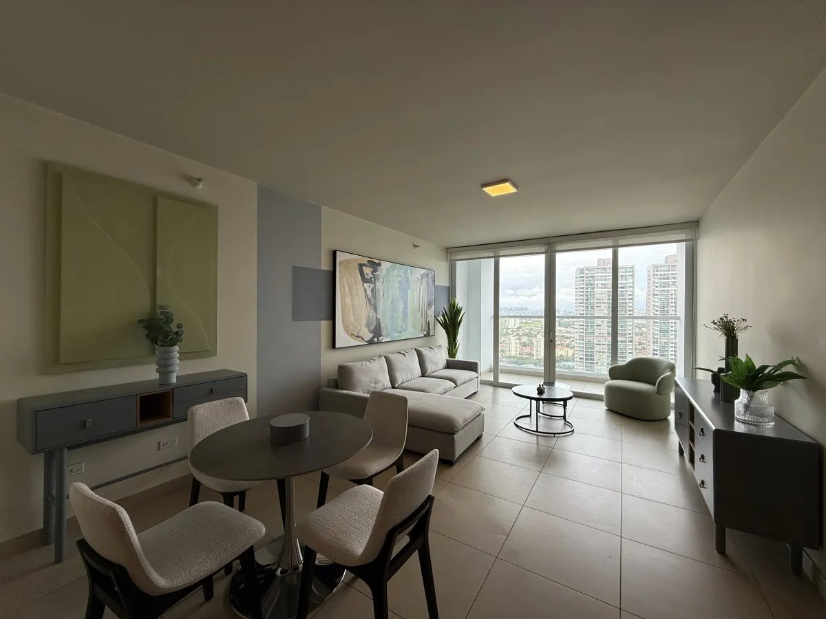Venta de Apartamento en PH Country Club  Costa del Este