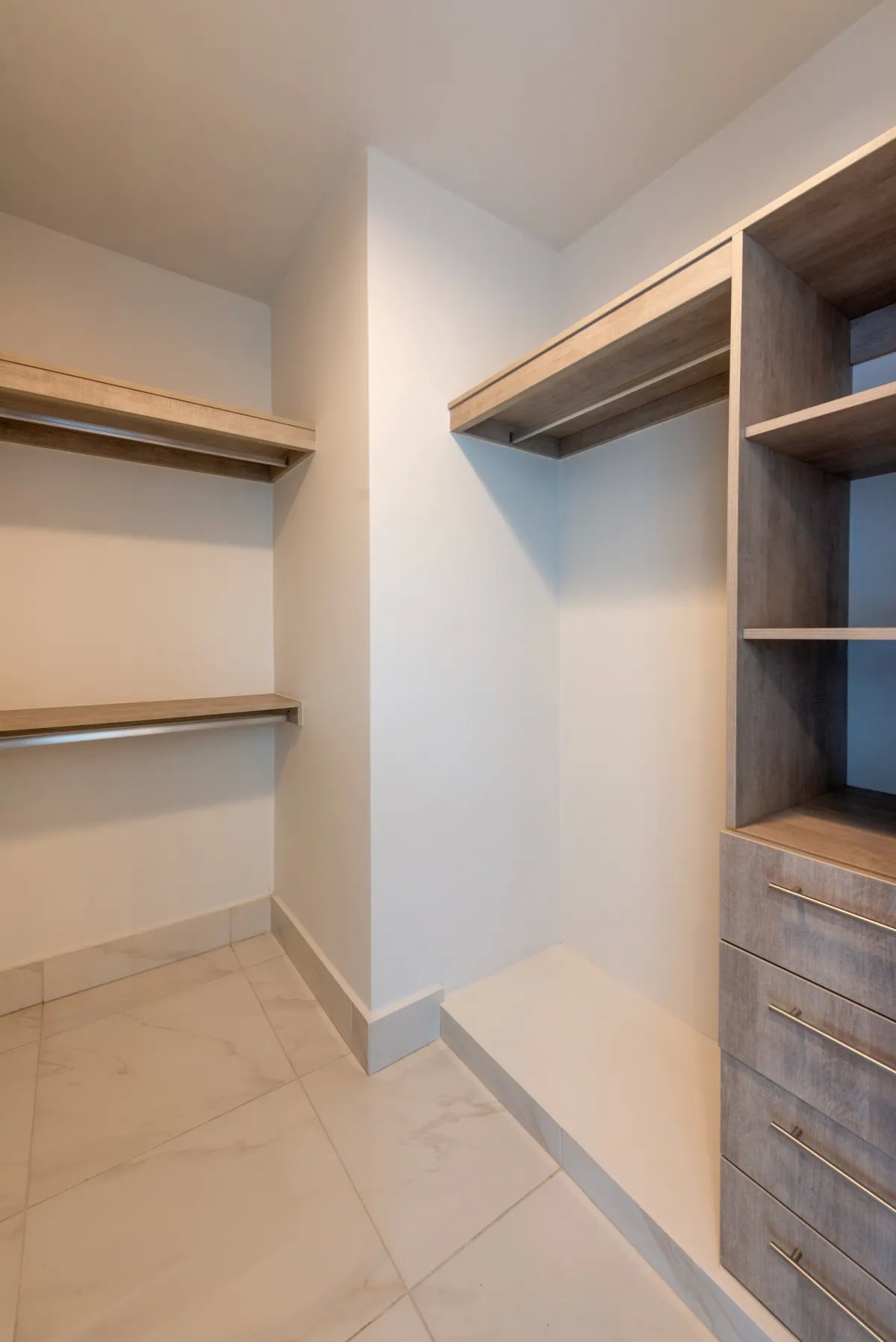 Venta de apartamentos en Plaza Edison, Betania