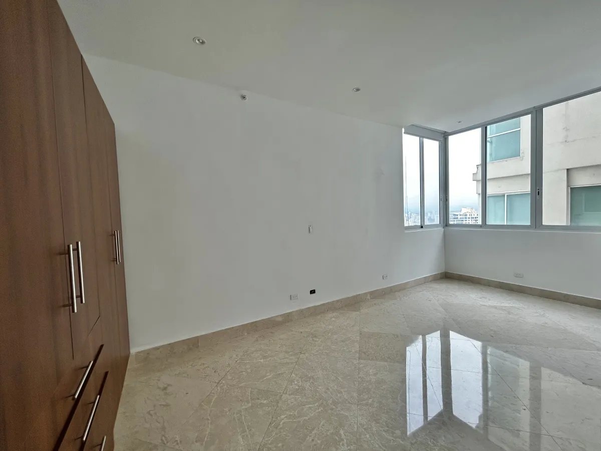 Alquiler de Apartamento en The Point  Paitilla