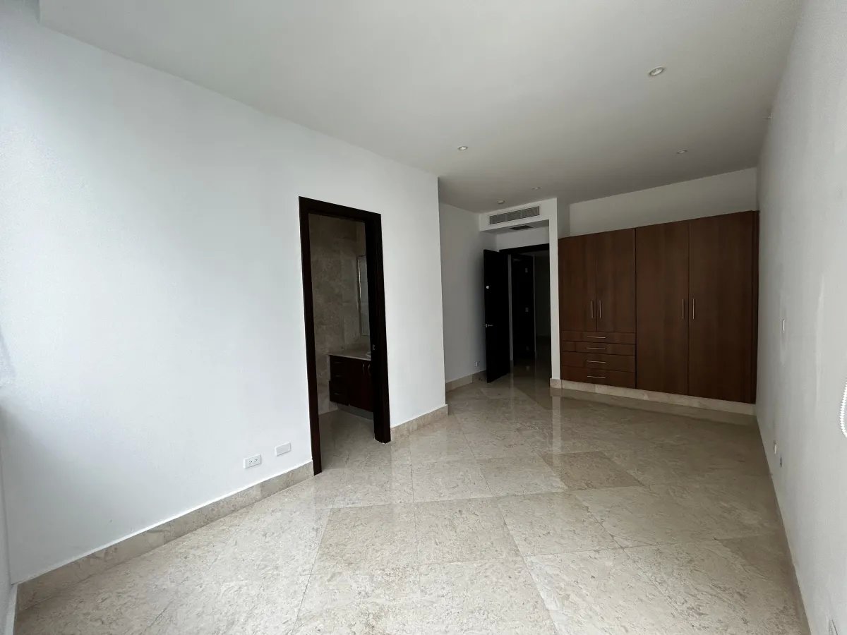 Alquiler de Apartamento en The Point  Paitilla