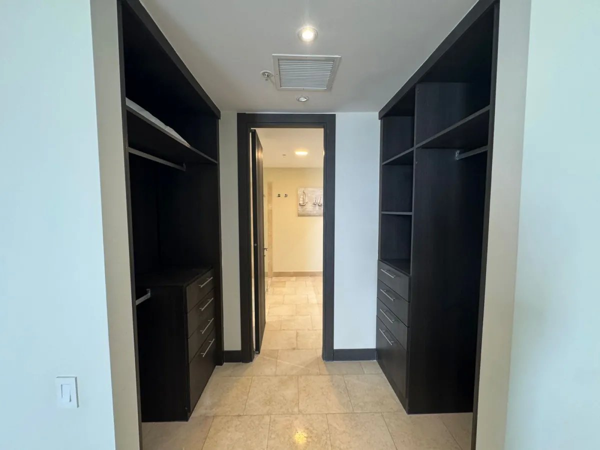 Apartment Rented/Leased in Punta Pacífica, Panamá