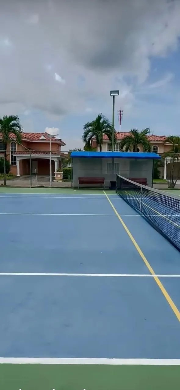 SE VENDE  CASA EN PALMERAS - COSTA DEL ESTE
