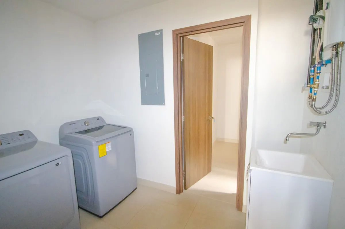 VENDO O ALQUILO APARTAMENTO EN CASA BIANCA EN COSTA DEL ESTE