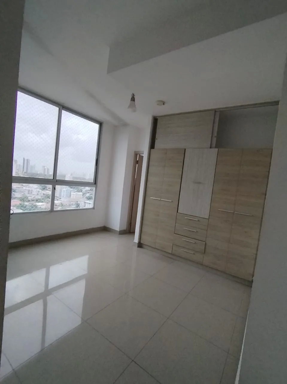 Apartamento en venta en PH Rainbow
