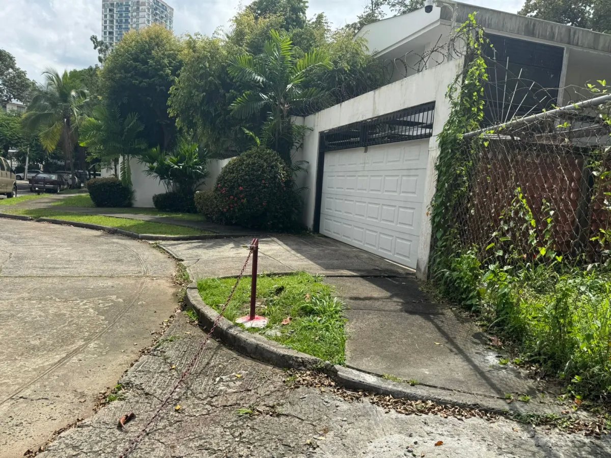 1,200 m² de Terreno Exclusivo en El Carmen - Ciudad de Panamá