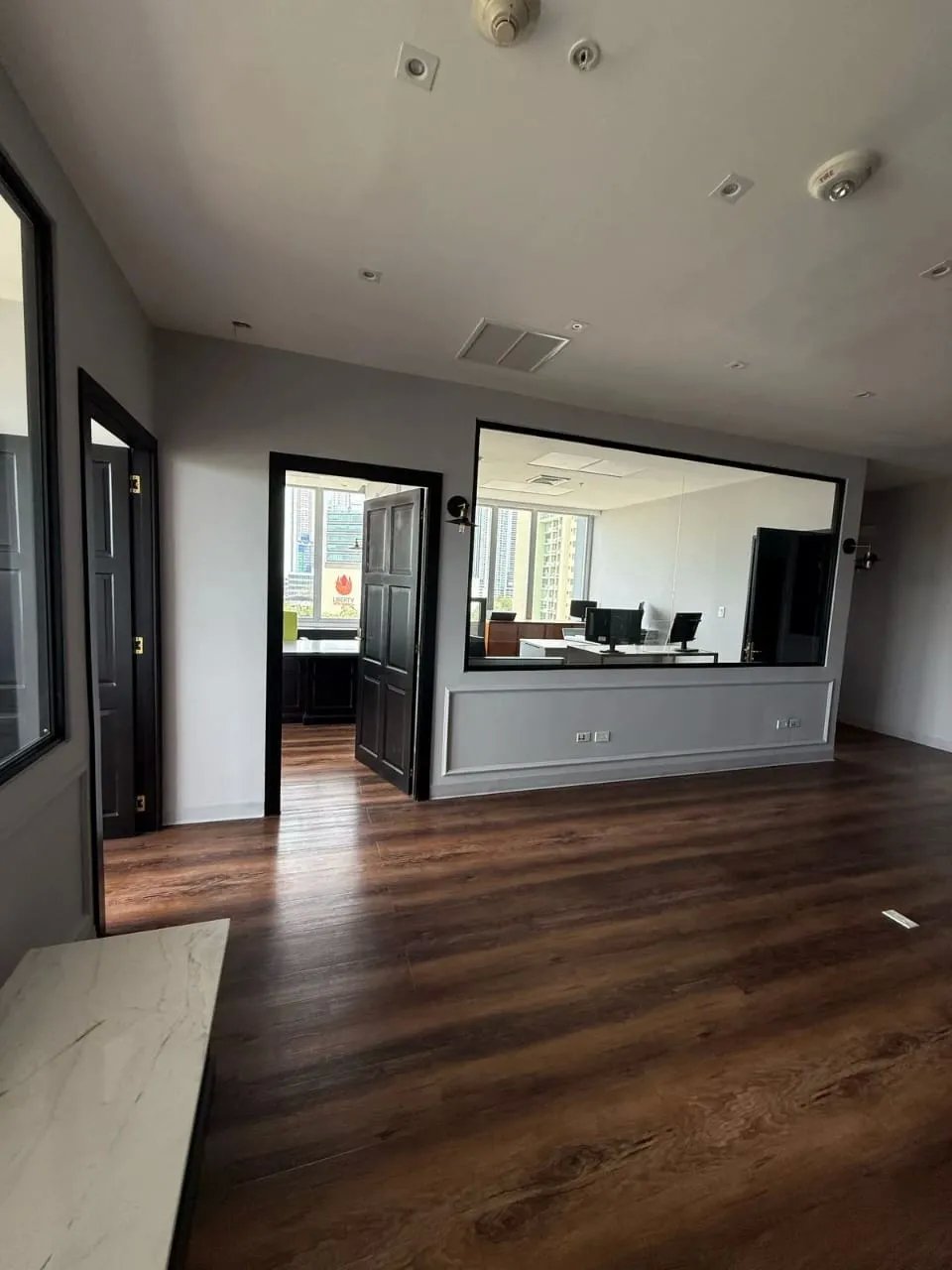 Office For Sale in Parque Lefevre