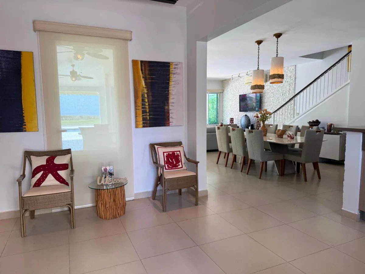 Venta de casa frente al mar en Bijao, Río Hato