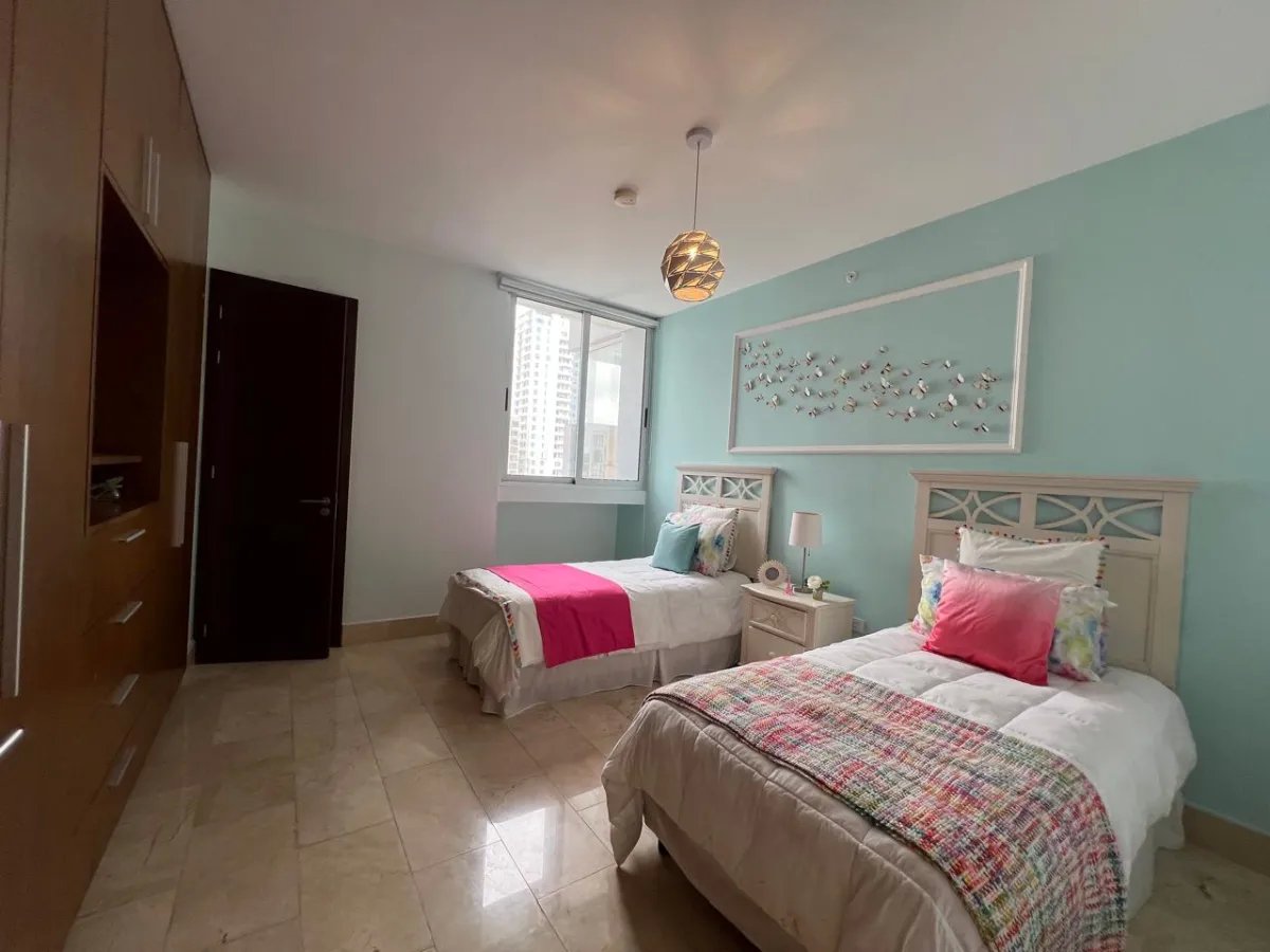 Venta de apartamento en Torre Panorama  Coco del Mar