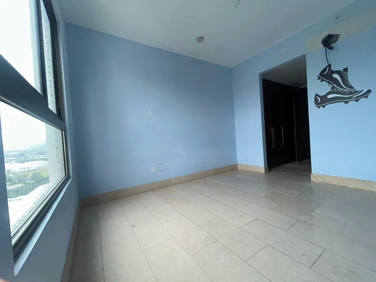 Venta de apartamento en Greenview Residences Santa María