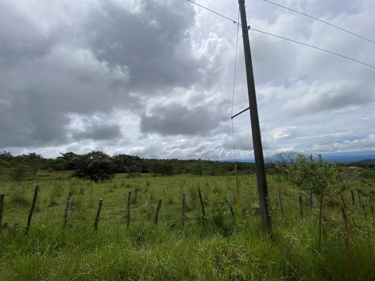 Scenic One-Hectare Homesite Near Boquete and Lucero Golf Club