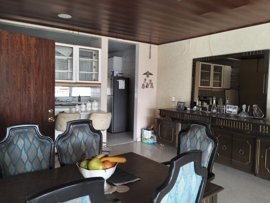 Business For Rent in Calle 64 Este