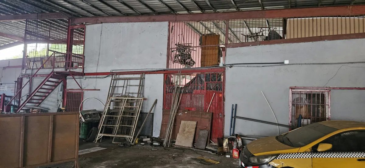 Venta de Galera Comercial ubicada en Santa Ana, Calle Estudiante, Ancó...