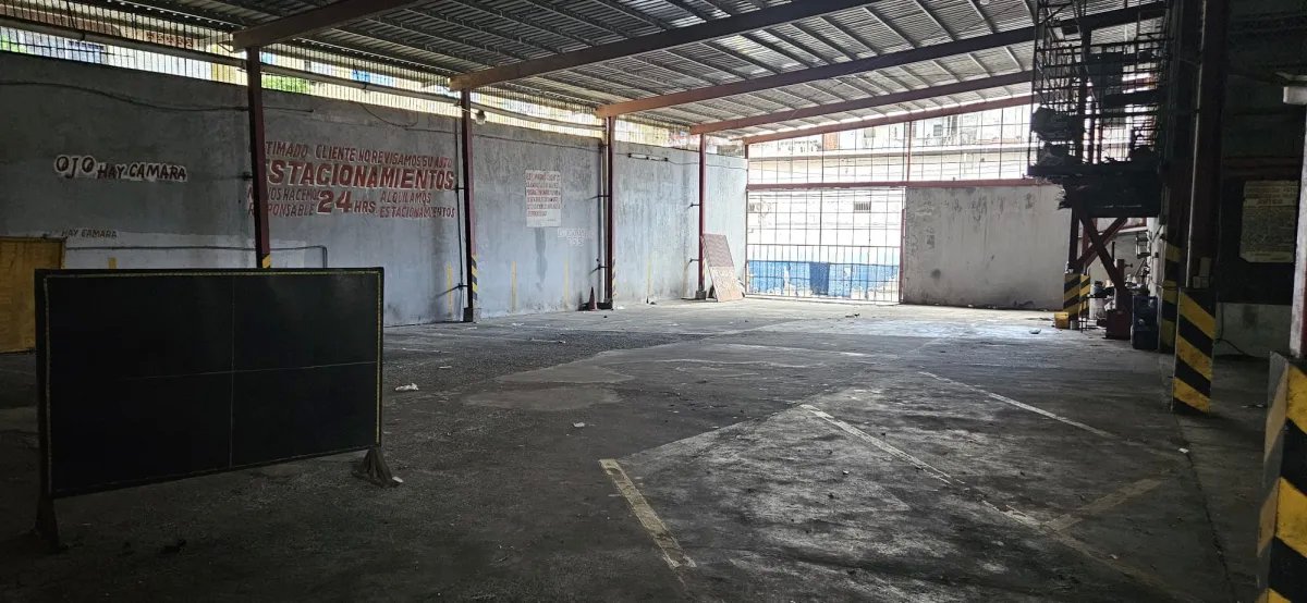 Venta de Galera Comercial ubicada en Santa Ana, Calle Estudiante, Ancón.