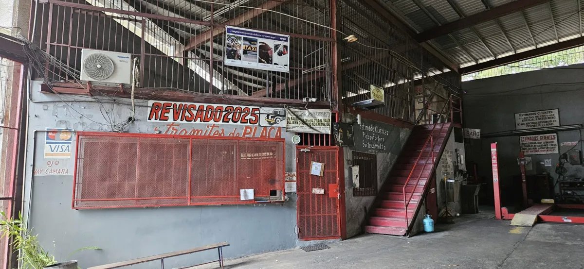 Venta de Galera Comercial ubicada en Santa Ana, Calle Estudiante, Ancón.