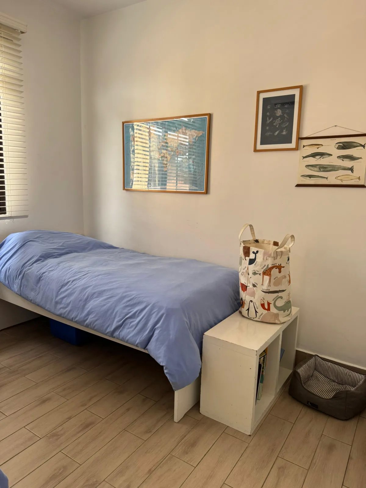 ¡Oportunidad única en Costa Sur! Venta de Moderna Casa en El Doral.