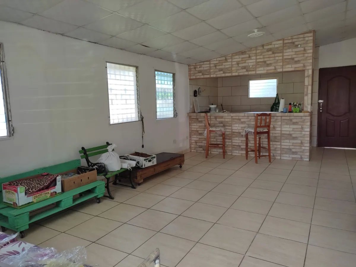 Vacation Home For Sale in Avenida La Paz