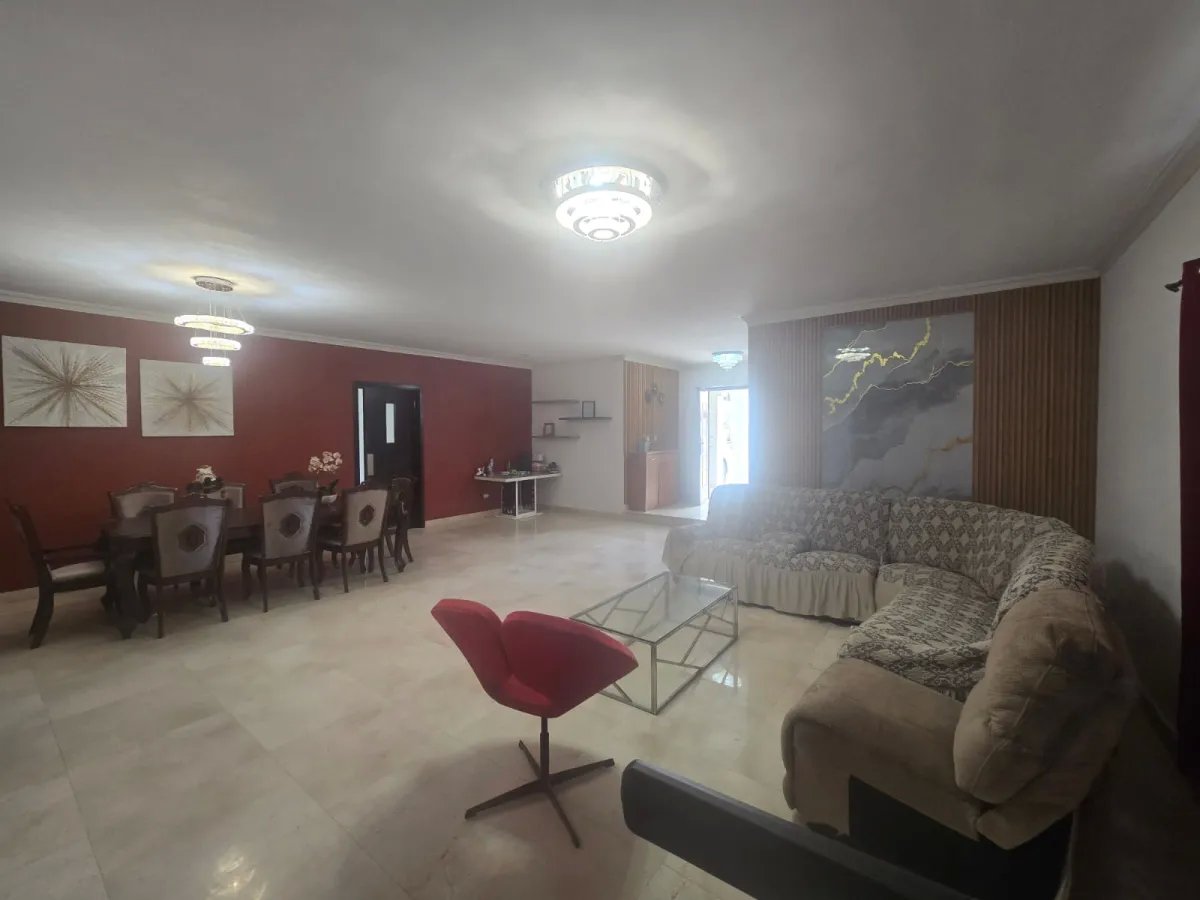Se Vende Hermosa Casa en Albader III