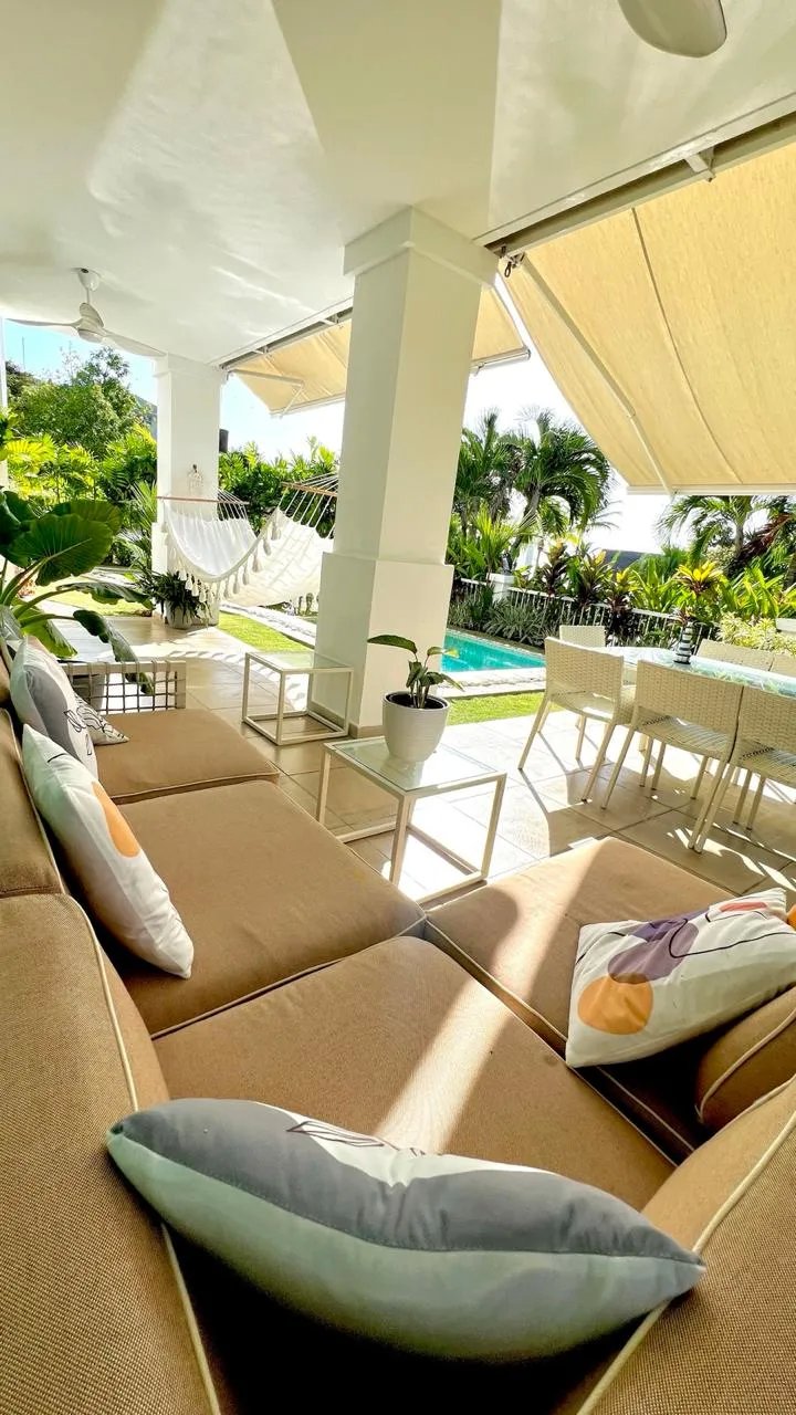 Bijao: Lujo, Jardín y Piscina. Vive la Exclusividad.