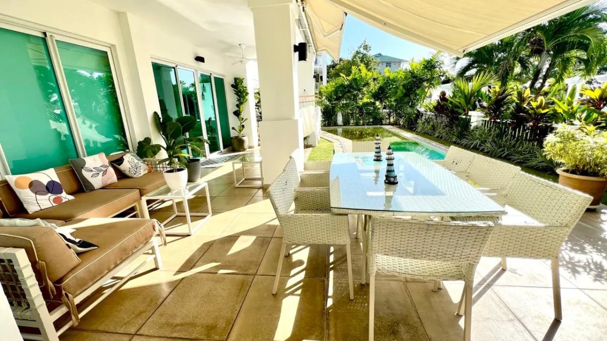 Bijao: Lujo, Jardín y Piscina. Vive la Exclusividad.