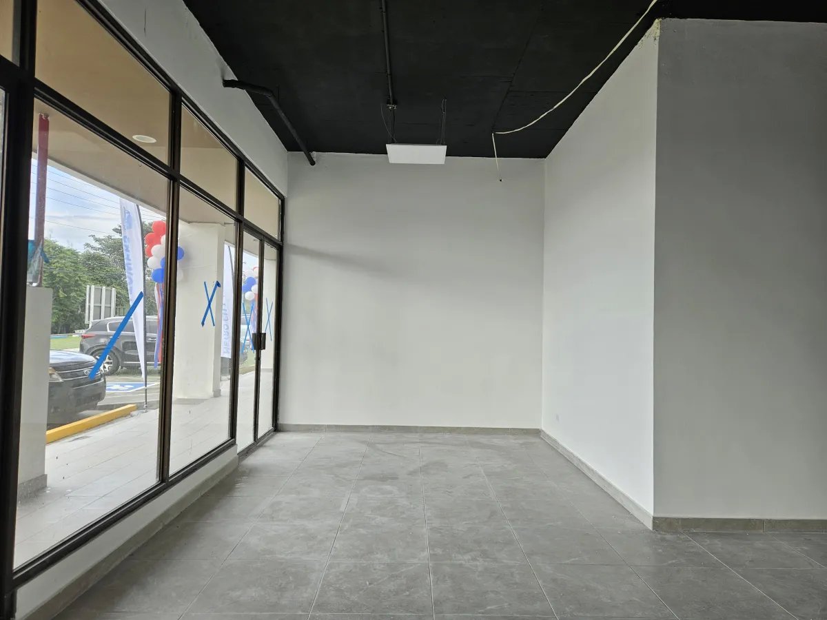 Alquiler de local comercial en Las Mañanitas