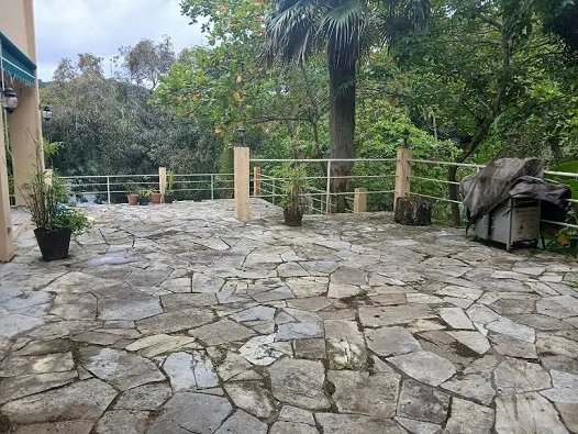 Venta Casa en Las Cumbres en el lago
