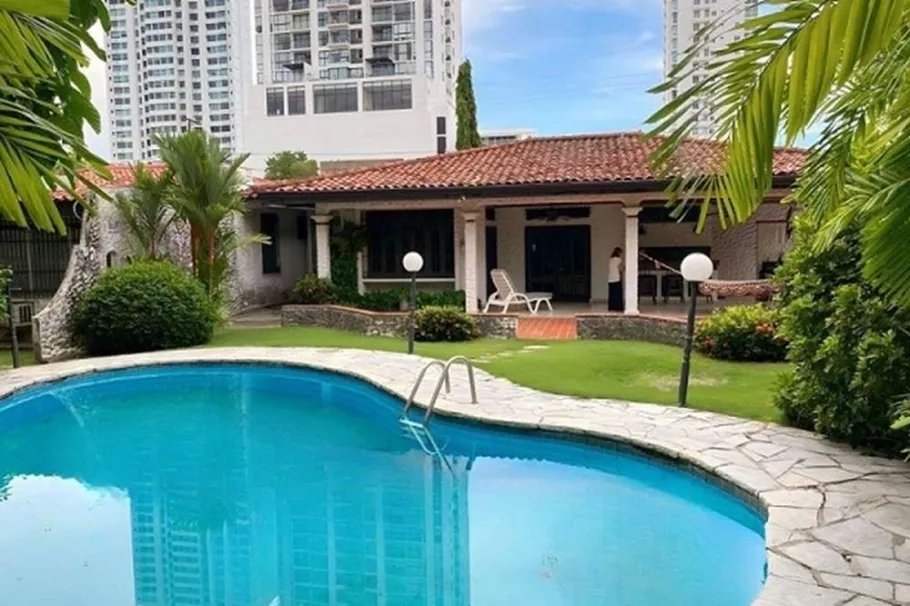 Venta de casa en Altos del Golf, San Francisco