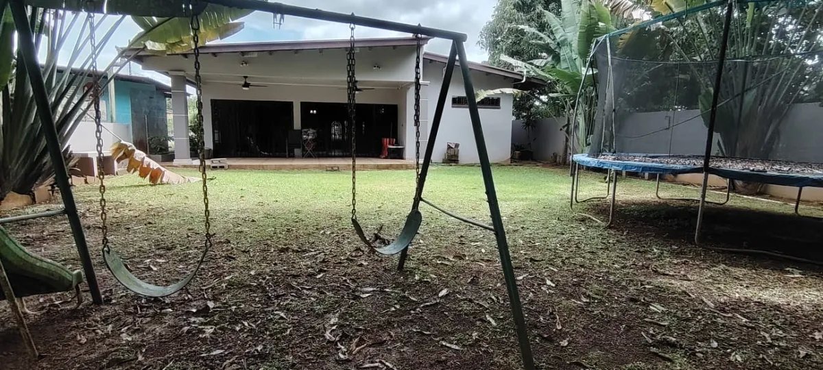SE VENDE HERMOSA CASA EN ARRAIJAN